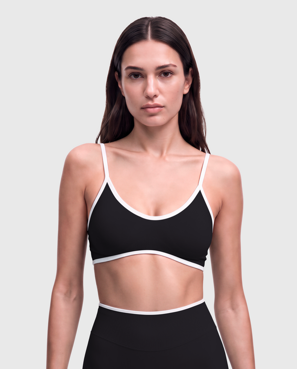 (Black)