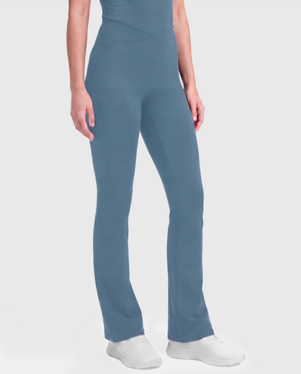(Blue Grey)