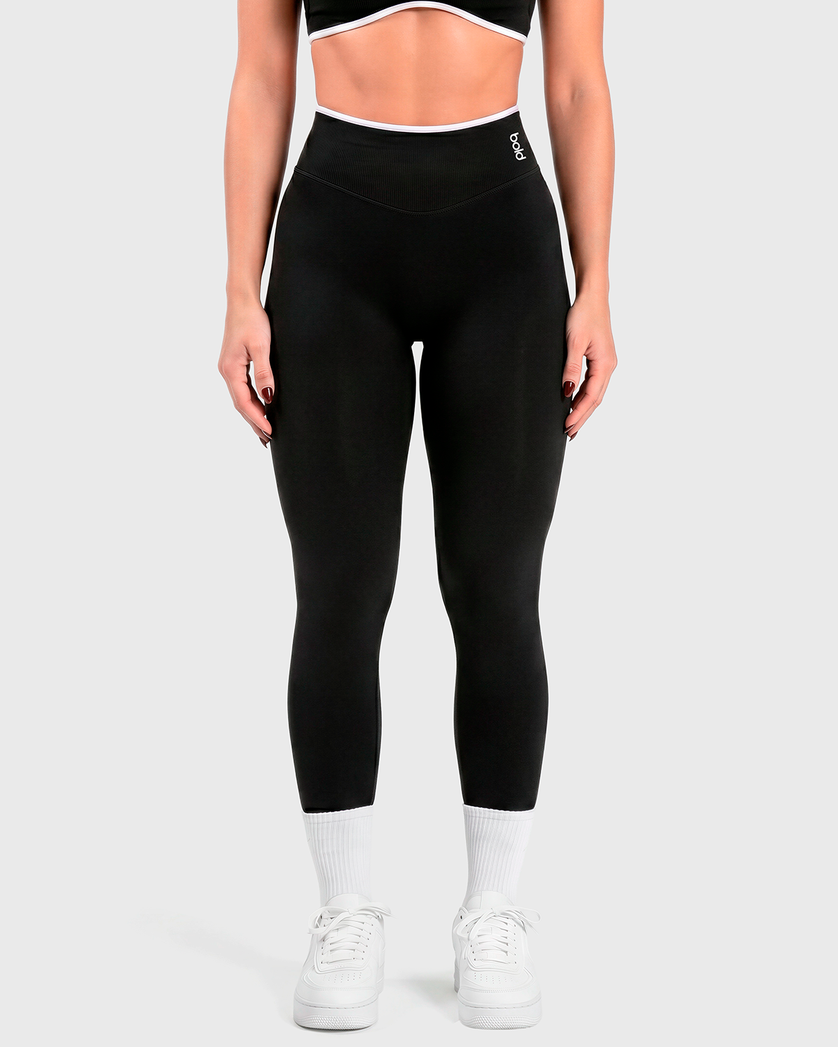 (Black)