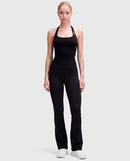 (Black)