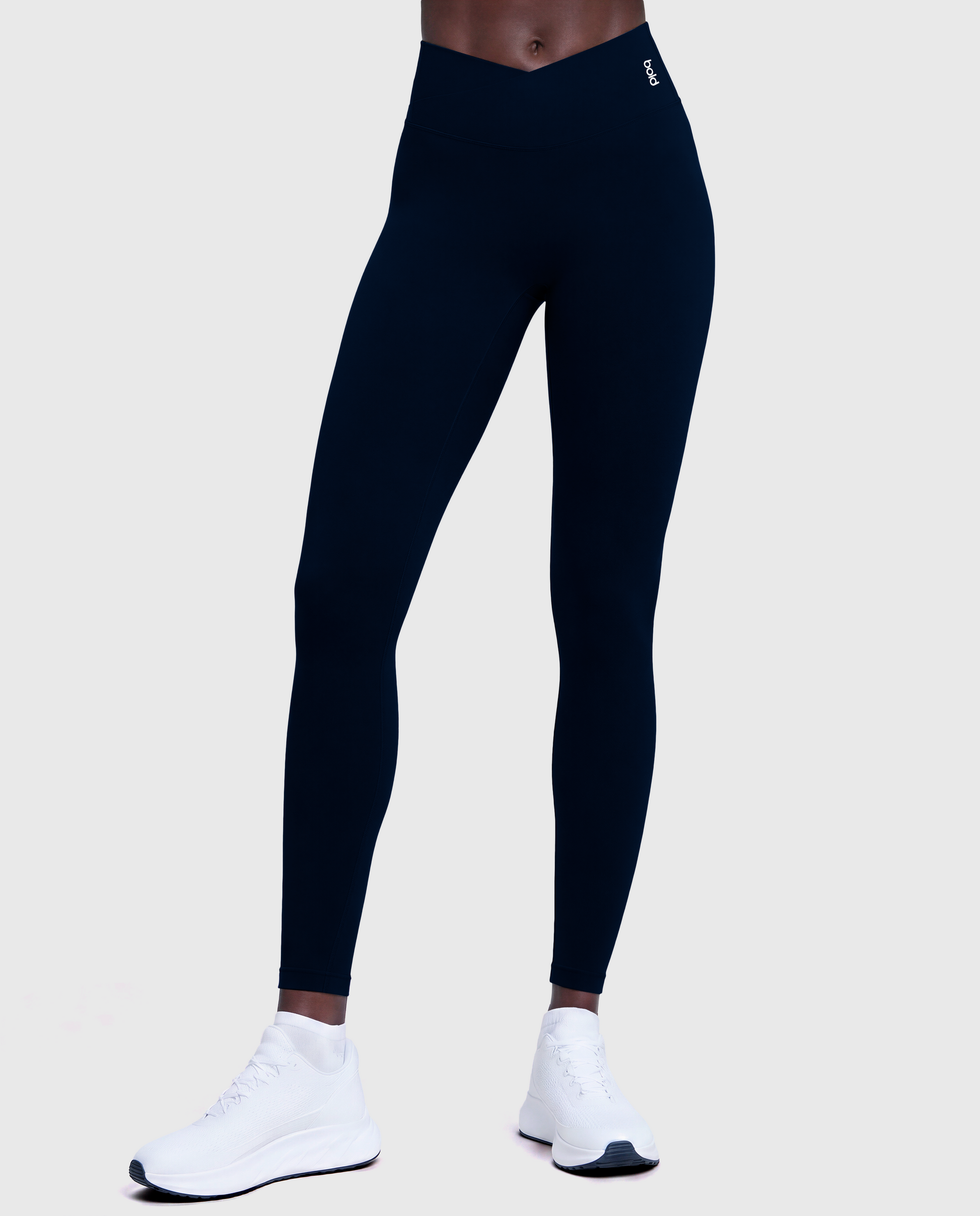 (Black)