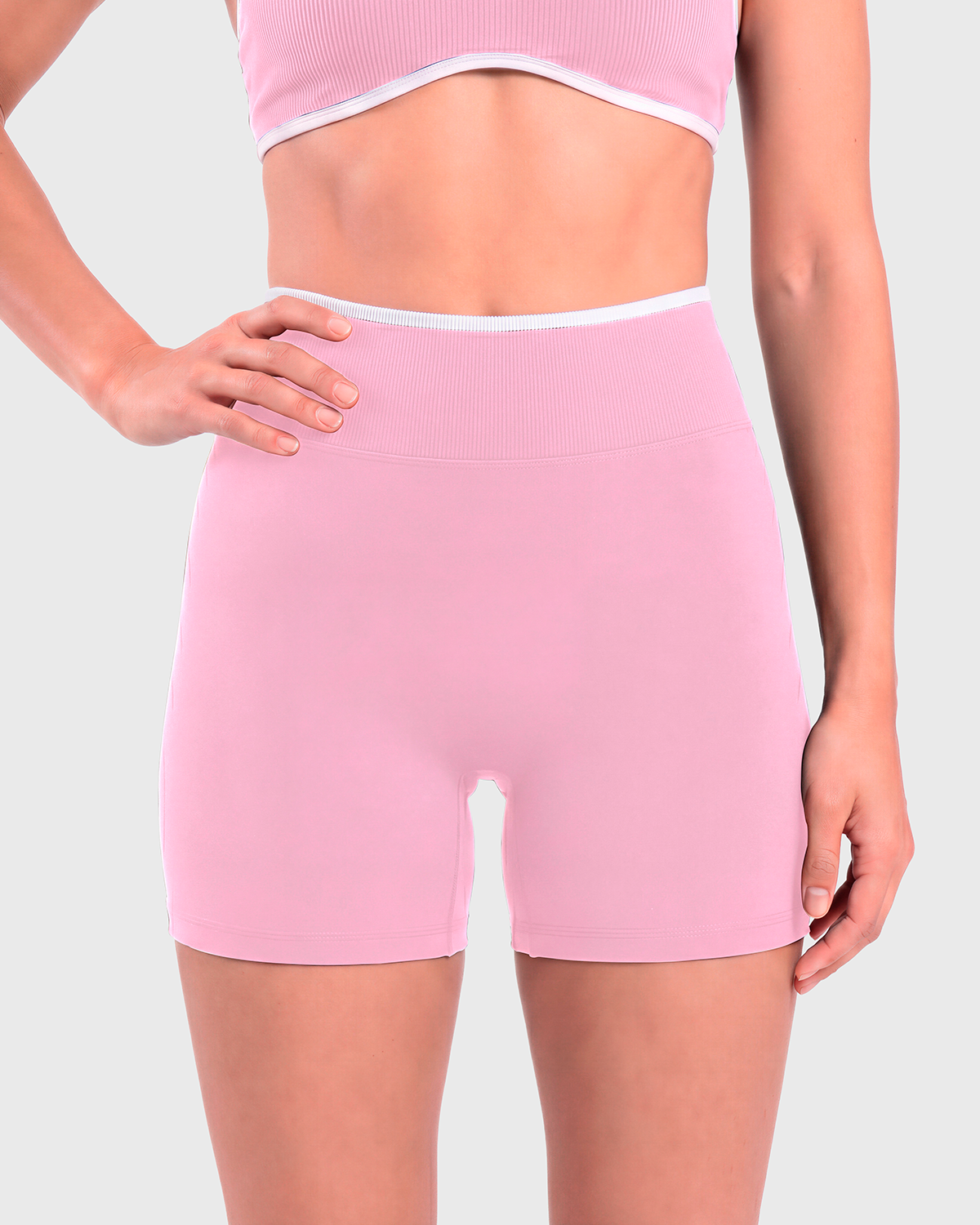 (Pink)