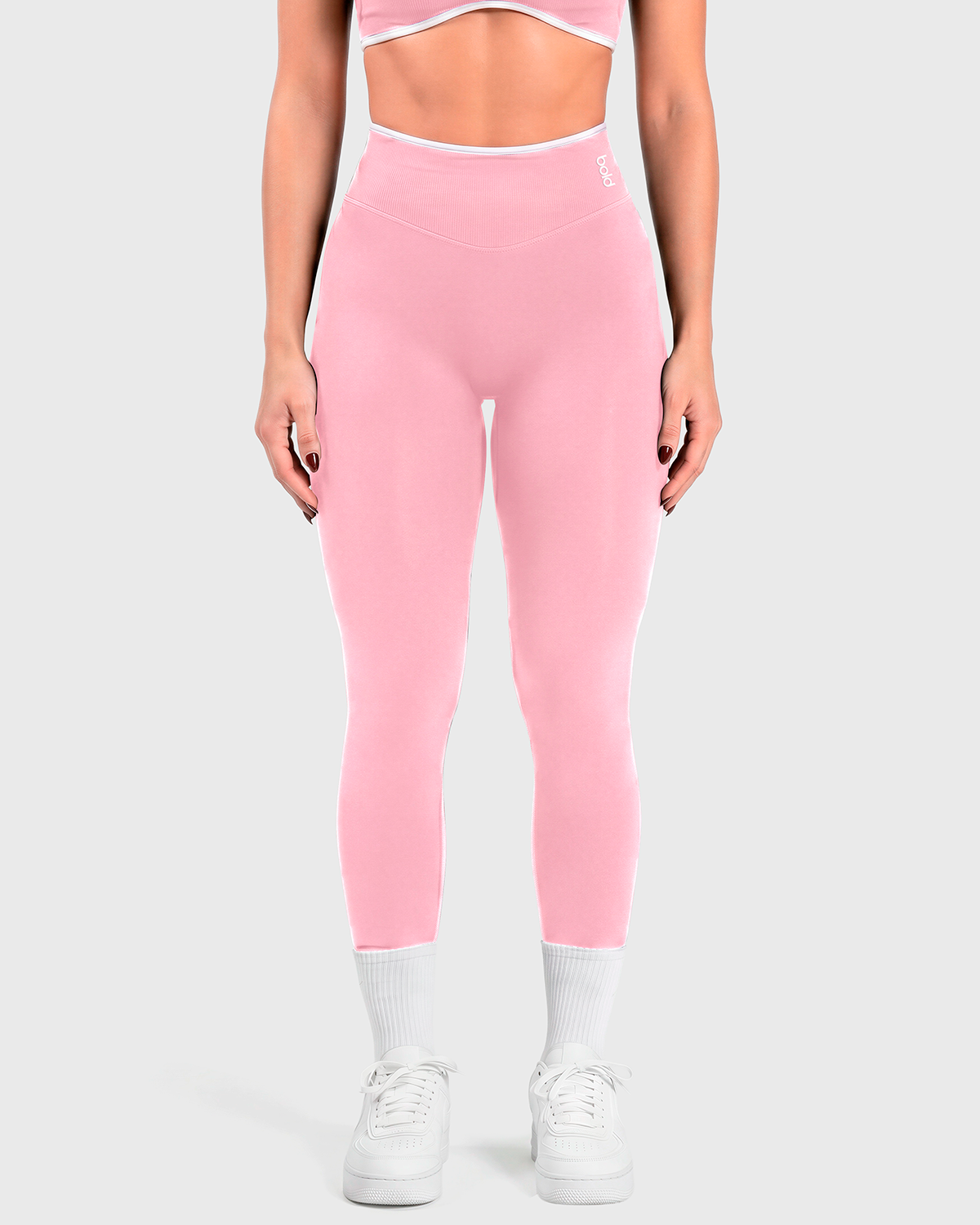(Pink)