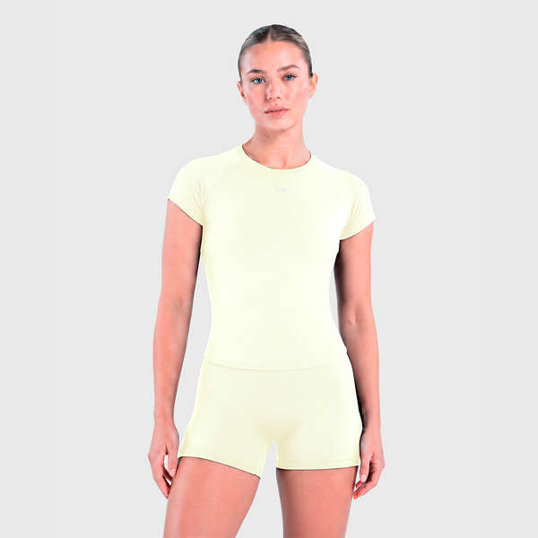 (Light Yellow)