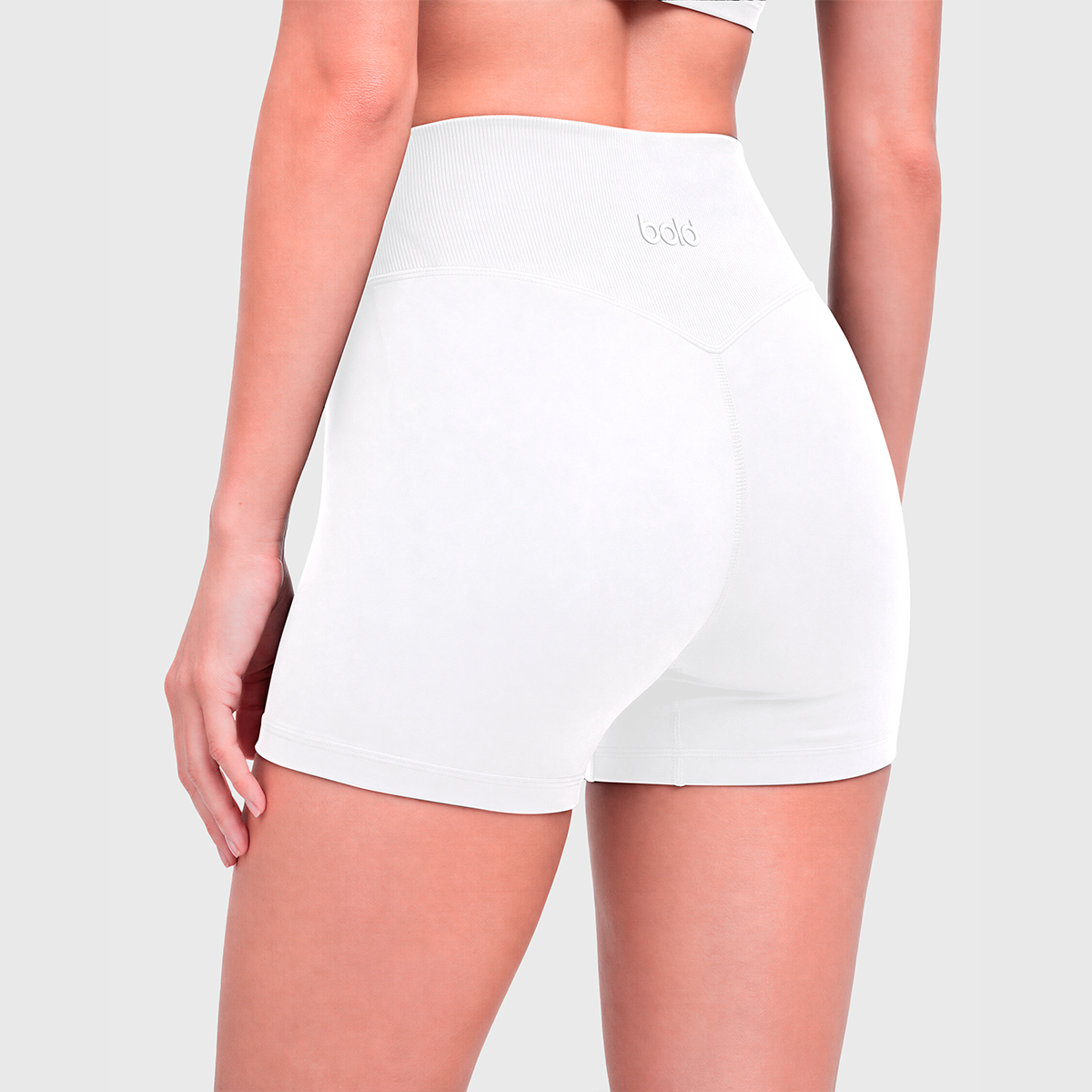 (White)